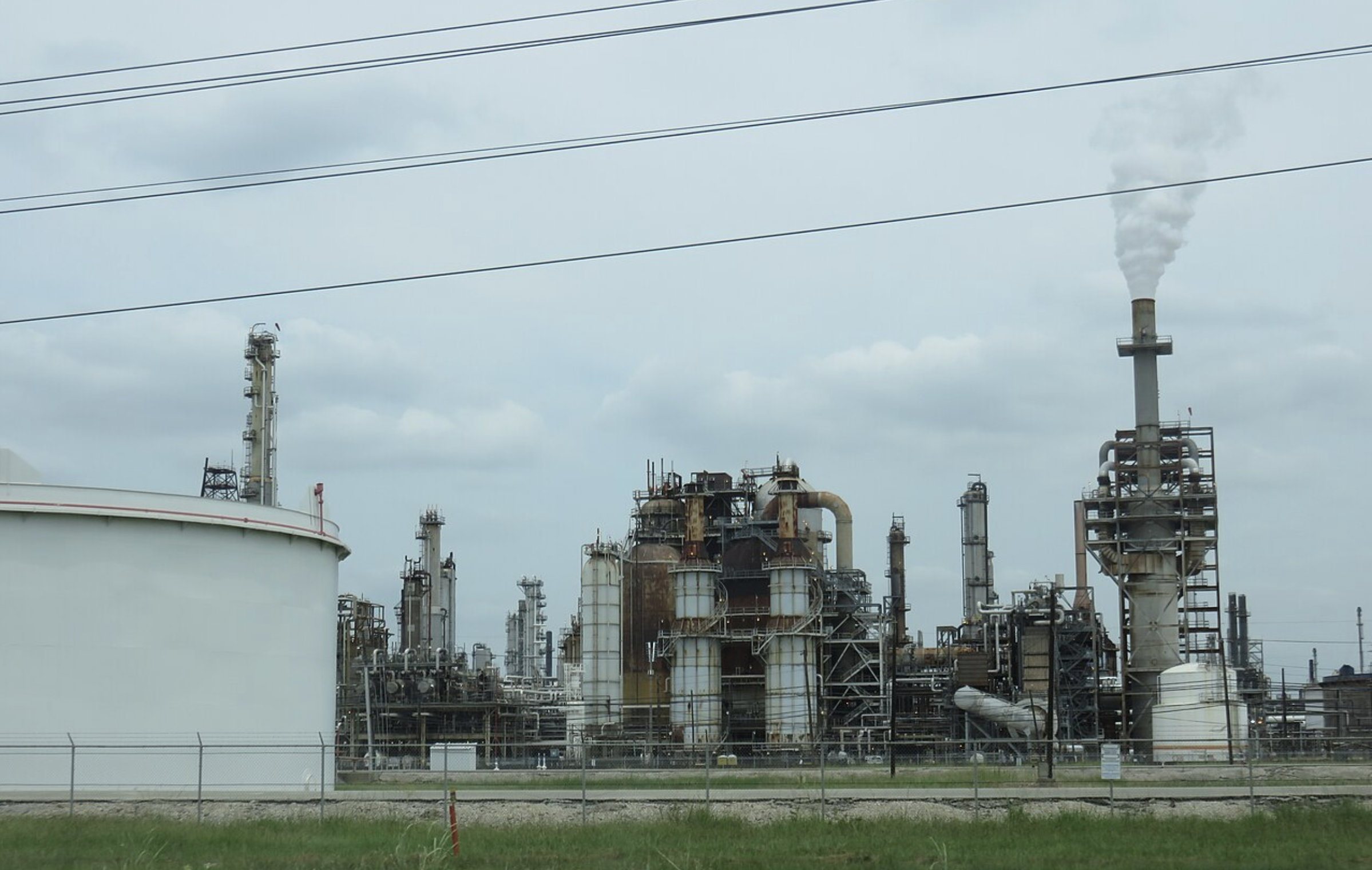 Houston refiners see export gains amid Red Sea shipping disruptions