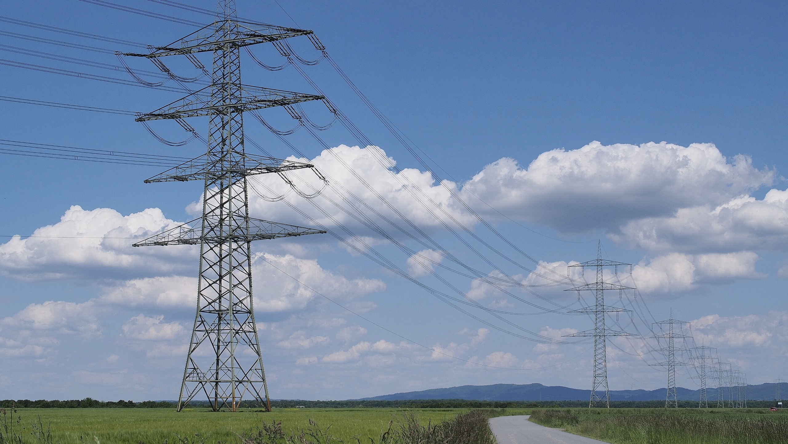 Legislative Momentum Builds for Expedited Energy Permitting in Texas to Safeguard National Security